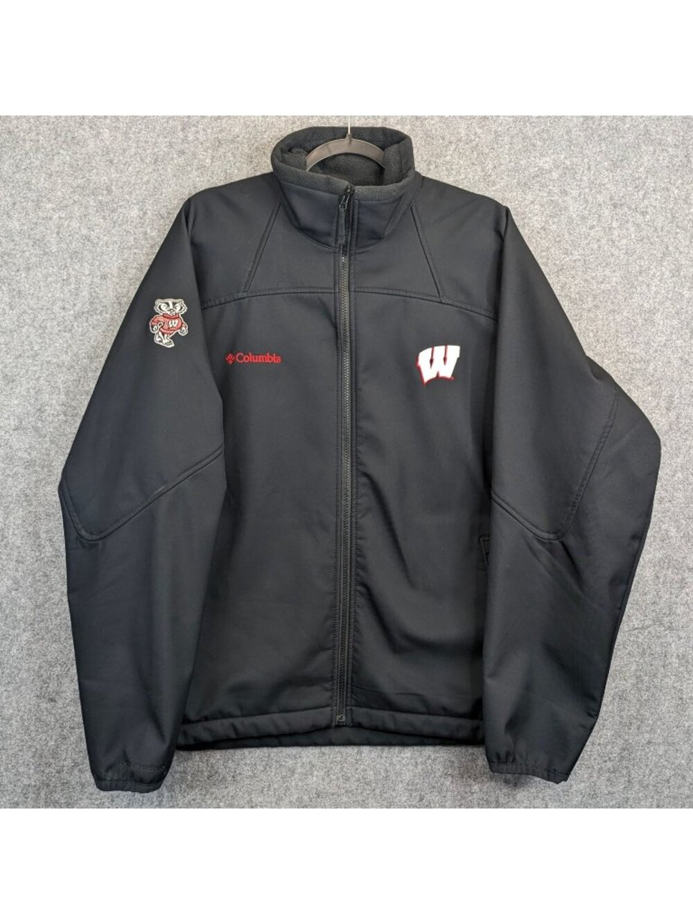 Columbia Ascender Collegiate Softshell Jacket Mens Size L Gray Wisconsin Badgers
